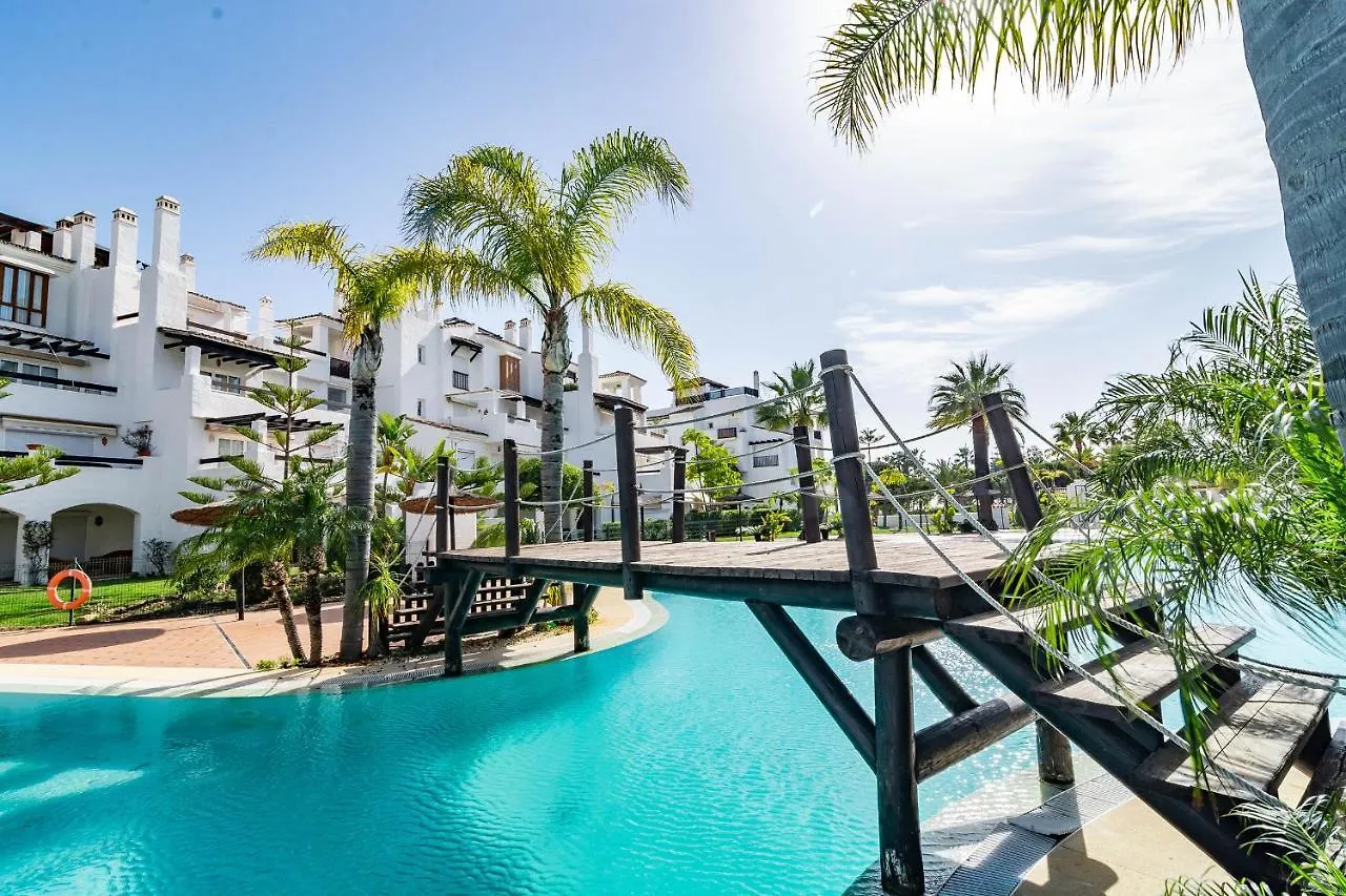 Ade10- Front Line Beach San Pedro By Roomservices Marbella Apartment