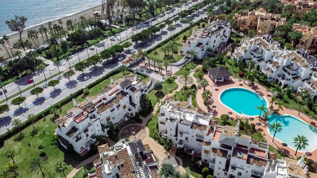 Ade10- Front Line Beach San Pedro By Roomservices Marbella