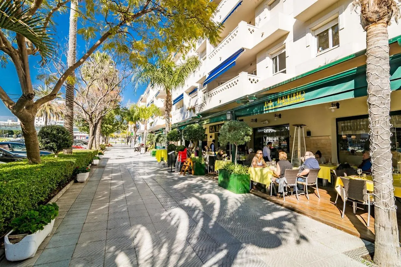 Ade10- Front Line Beach San Pedro By Roomservices Marbella Apartment